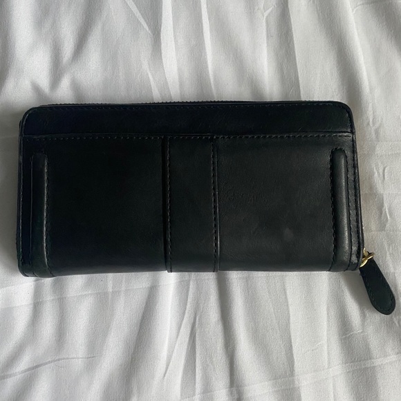COACH Authentic Black Leather Zipper Wallet - Picture 3 of 3